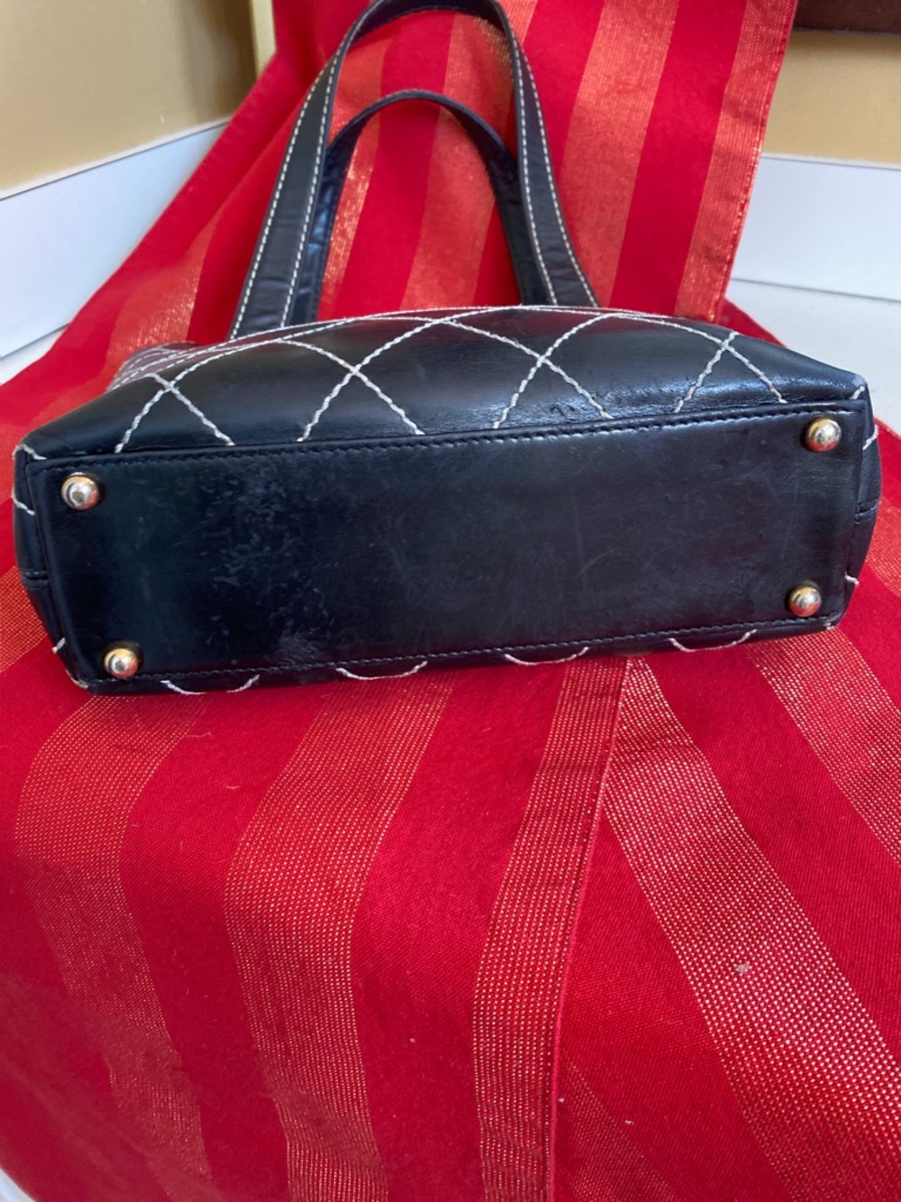 CHANEL BLACK WILD STITCH VIVIAN BLACK GOLD LABEL - Picture 3 of 16